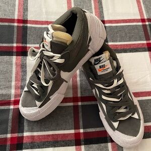 Nike Blazer Low Sacai (Men’s size 5.5,Women’s size 7)